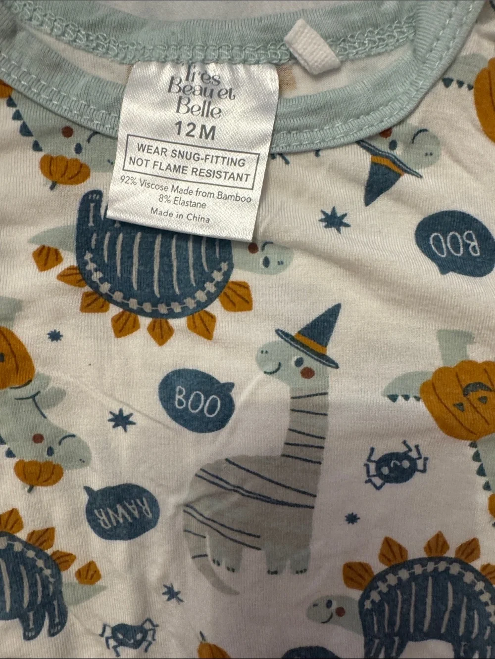 Halloween dinosaur theme two piece pajama set - 12 months - worn once
